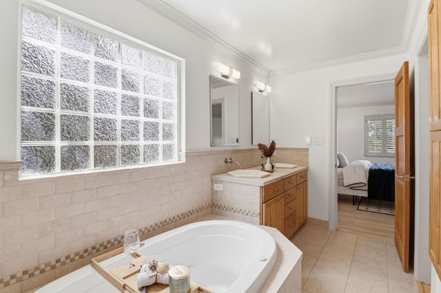 2945 Monte Cresta Drive, Belmont, CA 94002