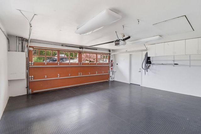2945 Monte Cresta Drive, Belmont, CA 94002