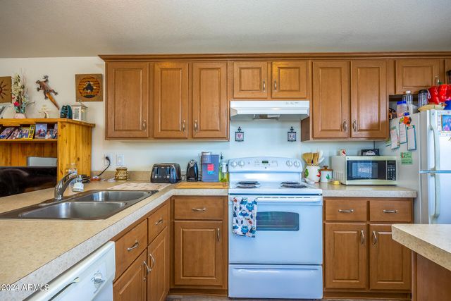 2601 E ALLRED Avenue BR24, Mesa, AZ 85204