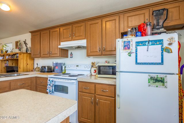 2601 E ALLRED Avenue BR24, Mesa, AZ 85204