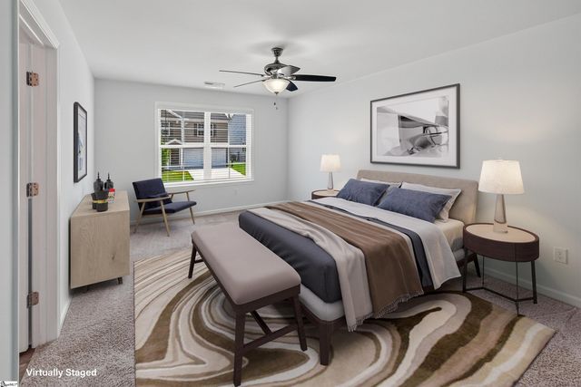 648 Millsgate Circle, Boiling Springs, SC 29316