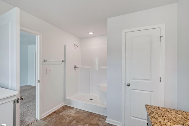648 Millsgate Circle, Boiling Springs, SC 29316