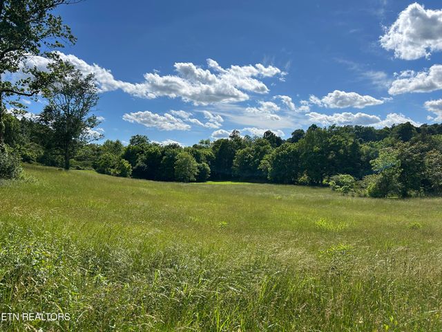 1236 Blockhouse Rd, Maryville, TN 37803