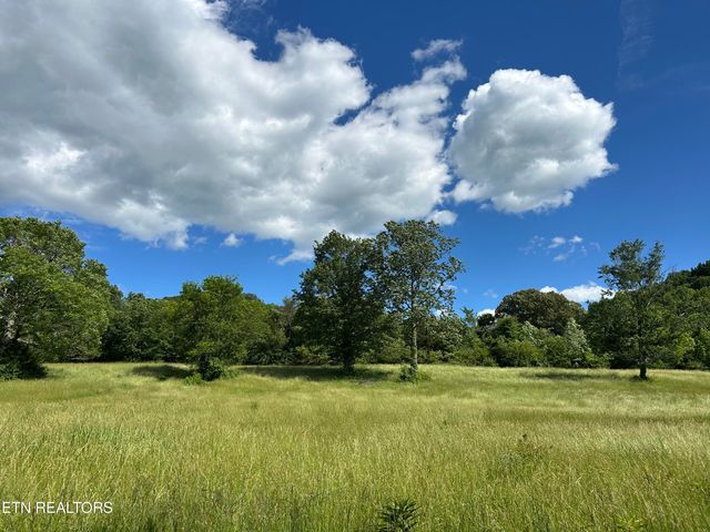 1236 Blockhouse Rd, Maryville, TN 37803