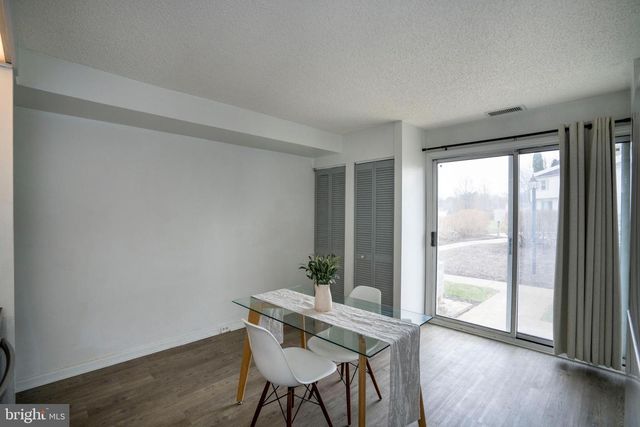 973 STRATFORD CT, State College, PA 16801