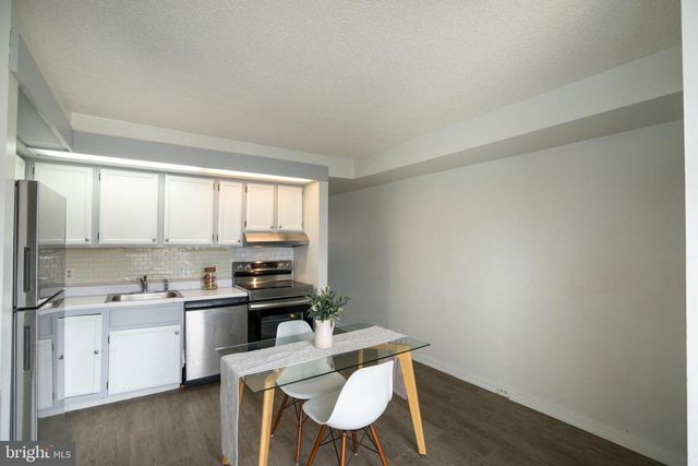 973 STRATFORD CT, State College, PA 16801