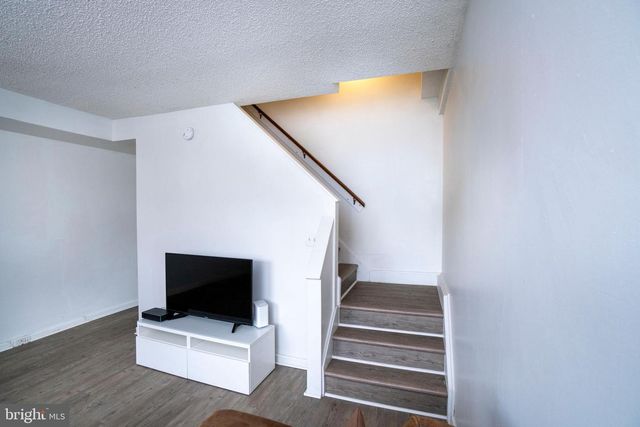 973 STRATFORD CT, State College, PA 16801