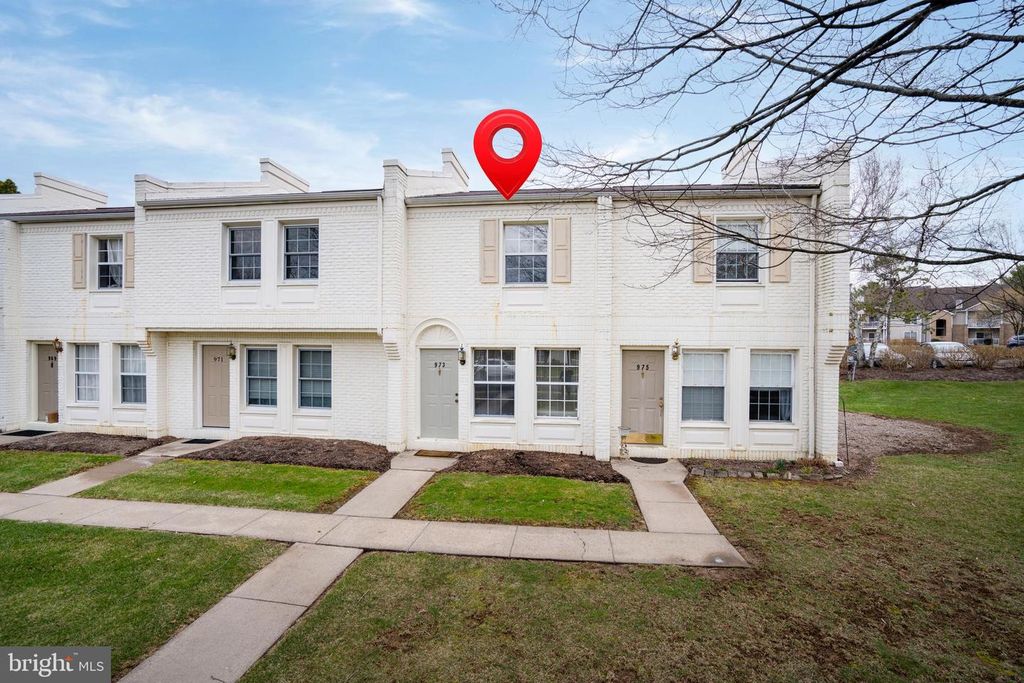 973 STRATFORD CT, State College, PA 16801