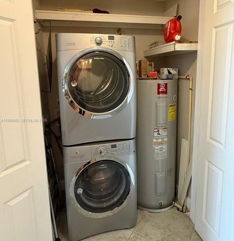 2625 NE 14th Ave 406, Wilton Manors, FL 33334