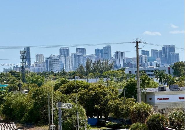 2625 NE 14th Ave 406, Wilton Manors, FL 33334