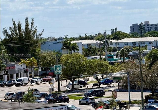 2625 NE 14th Ave 406, Wilton Manors, FL 33334