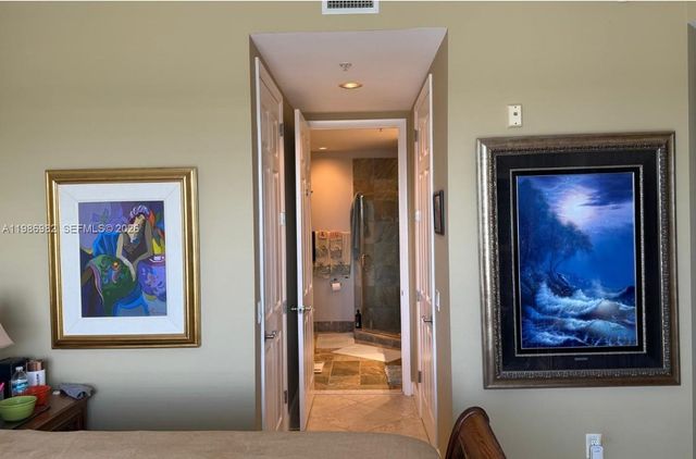 2625 NE 14th Ave 406, Wilton Manors, FL 33334