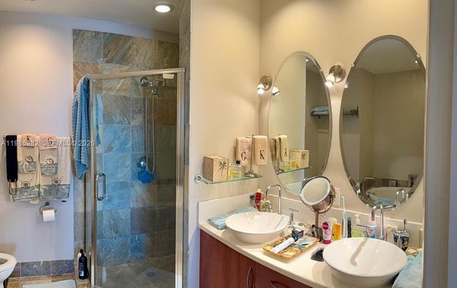 2625 NE 14th Ave 406, Wilton Manors, FL 33334