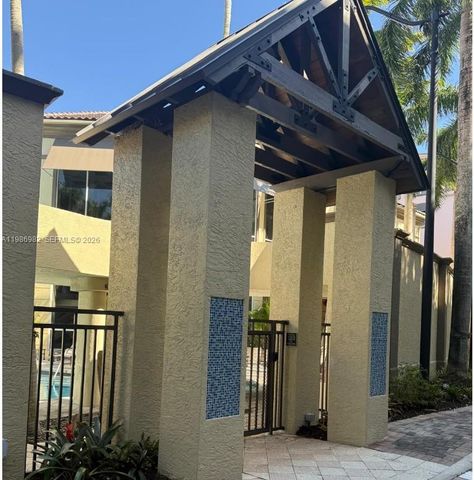 2625 NE 14th Ave 406, Wilton Manors, FL 33334