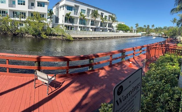 2625 NE 14th Ave 406, Wilton Manors, FL 33334