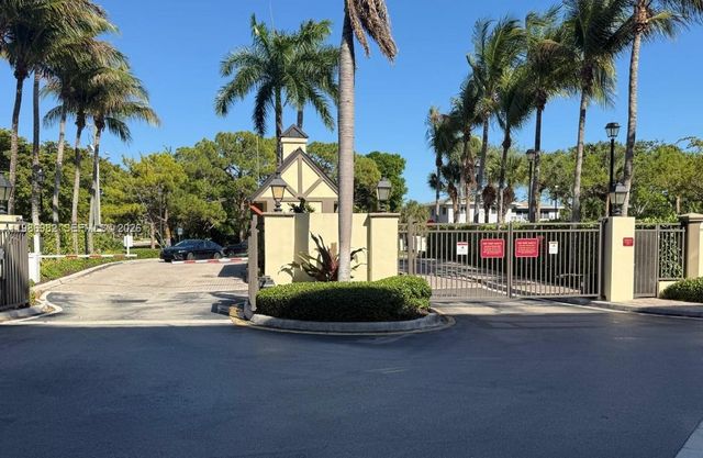 2625 NE 14th Ave 406, Wilton Manors, FL 33334