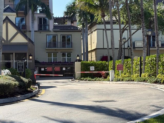 2625 NE 14th Ave 406, Wilton Manors, FL 33334