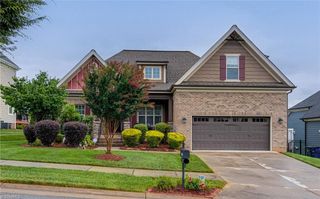 4661 Fairway Run Drive, Pfafftown, NC 27040