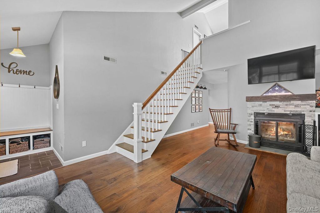 26 Oakridge Drive, South Salem, NY 10590 — photo 4