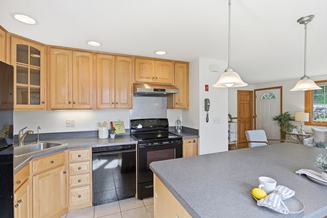 111 Nashua Rd, Billerica, MA 01862