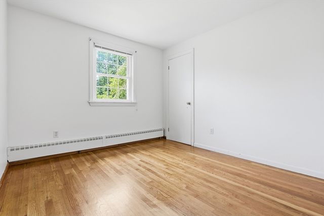 111 Nashua Rd, Billerica, MA 01862