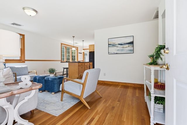 111 Nashua Rd, Billerica, MA 01862