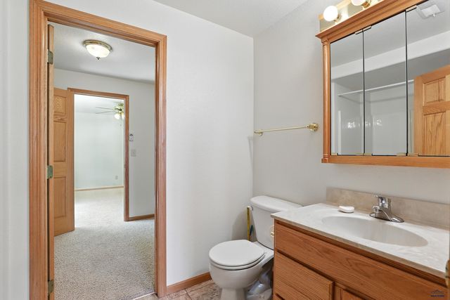 944 STAHL CT, Rapid City, SD 57701