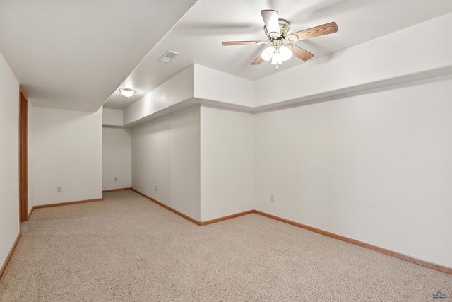 944 STAHL CT, Rapid City, SD 57701