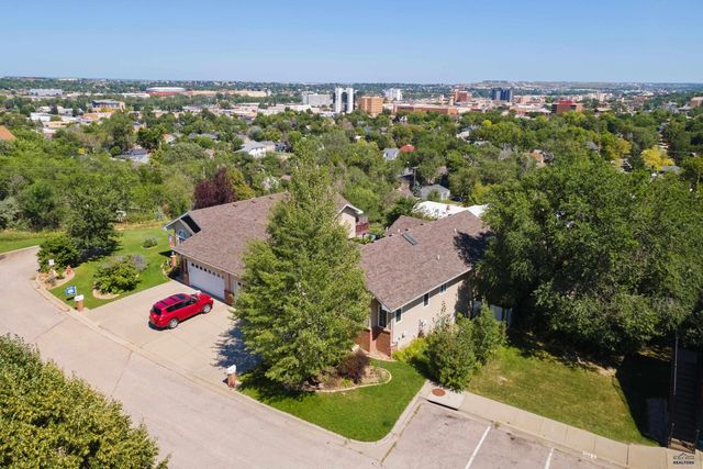 944 STAHL CT, Rapid City, SD 57701