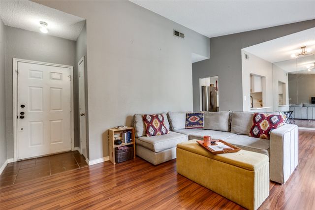 8600 Coppertowne Lane 903, Dallas, TX 75243