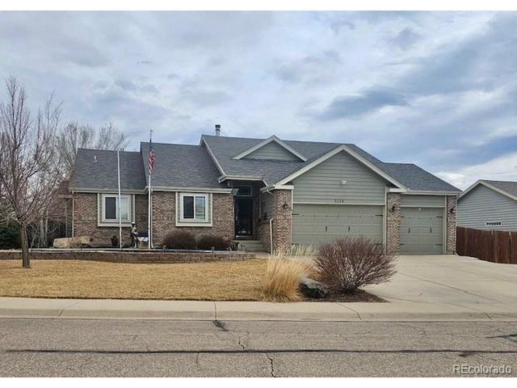 3114 58th Avenue Ct, Greeley, CO 80634