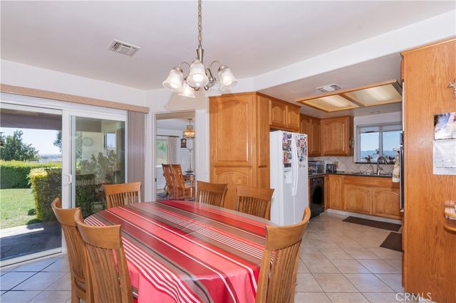 726 N Trigo Ln, Paso Robles, CA 93446