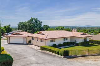 726 N Trigo Ln, Paso Robles, CA 93446