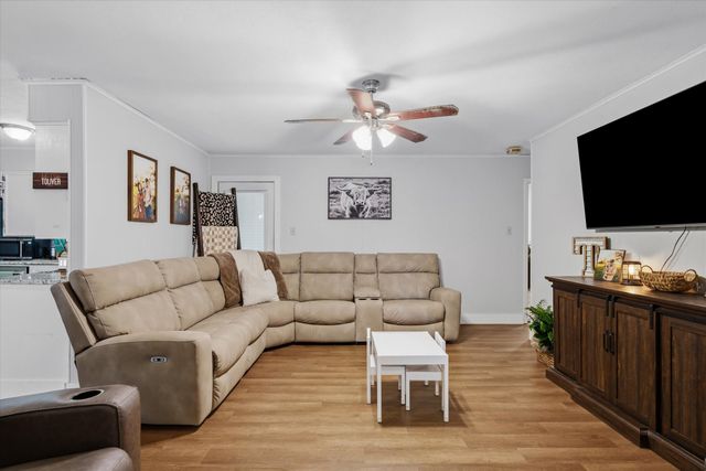 700 Amy Street, Canton, TX 75103