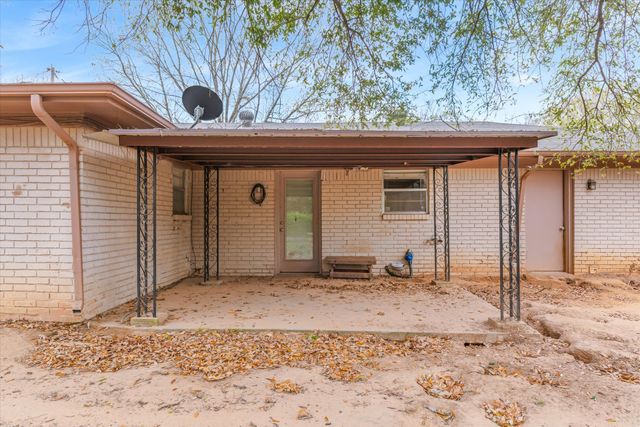 700 Amy Street, Canton, TX 75103
