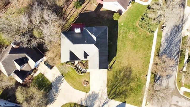 3702 E Tamarron Drive, Bloomington, IN 47408