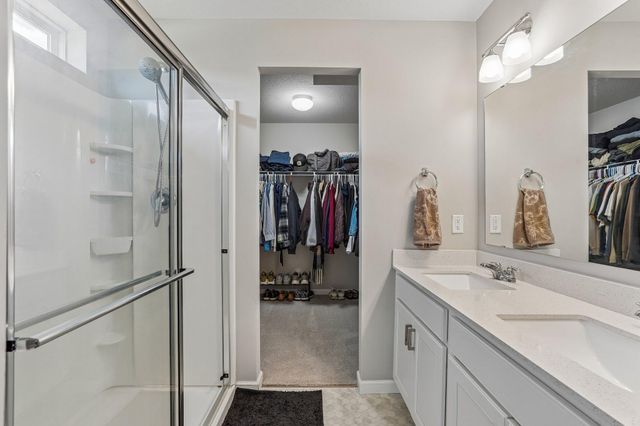 1066 Meadow Lane, Waconia, MN 55387