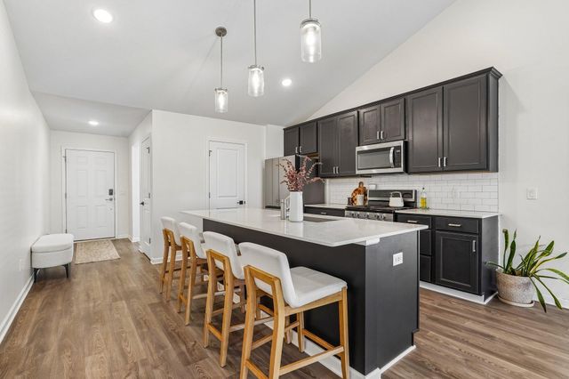 1066 Meadow Lane, Waconia, MN 55387