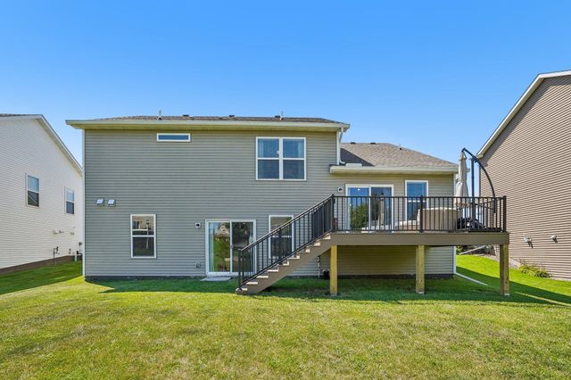 1066 Meadow Lane, Waconia, MN 55387