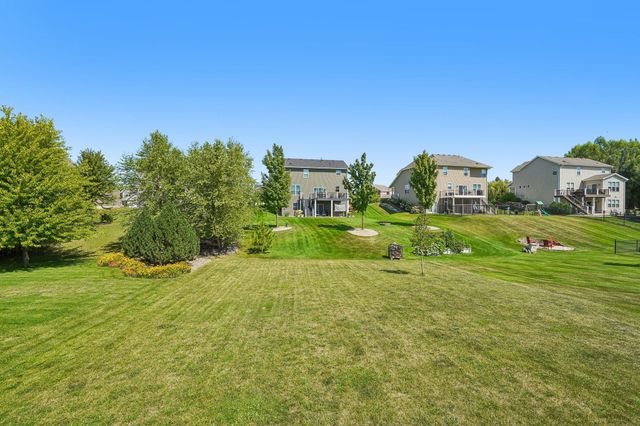 1066 Meadow Lane, Waconia, MN 55387