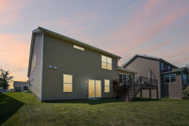 1066 Meadow Lane, Waconia, MN 55387