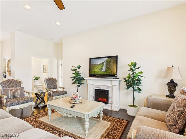 3201 South Underbrush Avenue, Pahrump, NV 89048