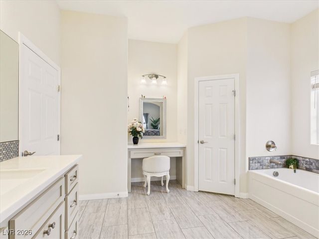 3201 South Underbrush Avenue, Pahrump, NV 89048