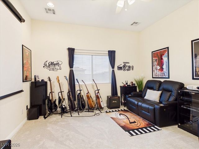 3201 South Underbrush Avenue, Pahrump, NV 89048