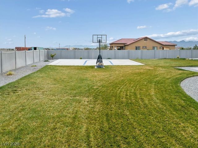 3201 South Underbrush Avenue, Pahrump, NV 89048