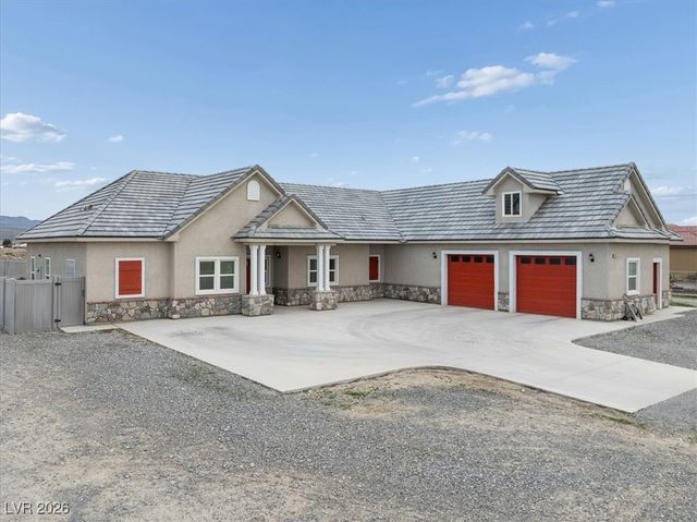 3201 South Underbrush Avenue, Pahrump, NV 89048