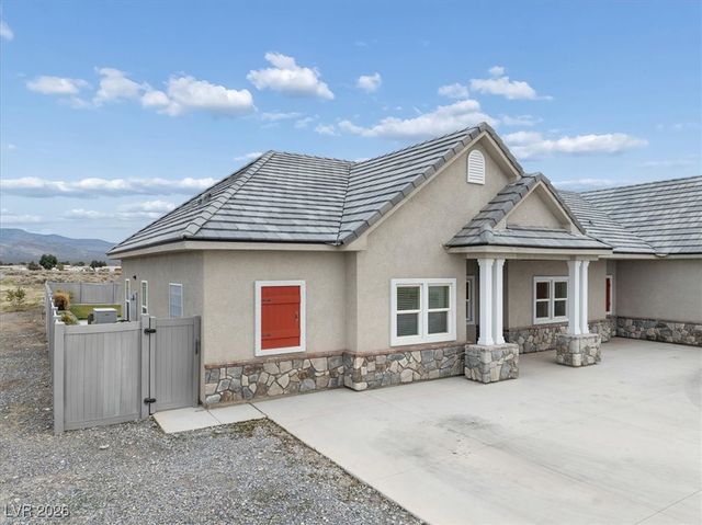 3201 South Underbrush Avenue, Pahrump, NV 89048