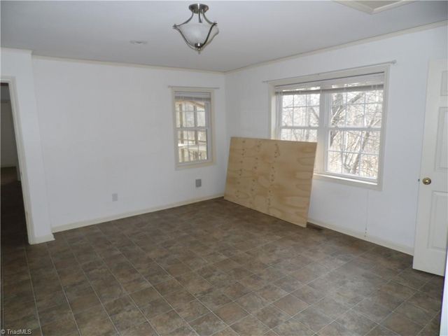 232 Riverview Drive, Sparta, NC 28675