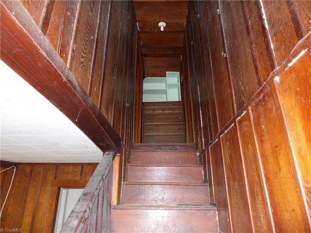 232 Riverview Drive, Sparta, NC 28675