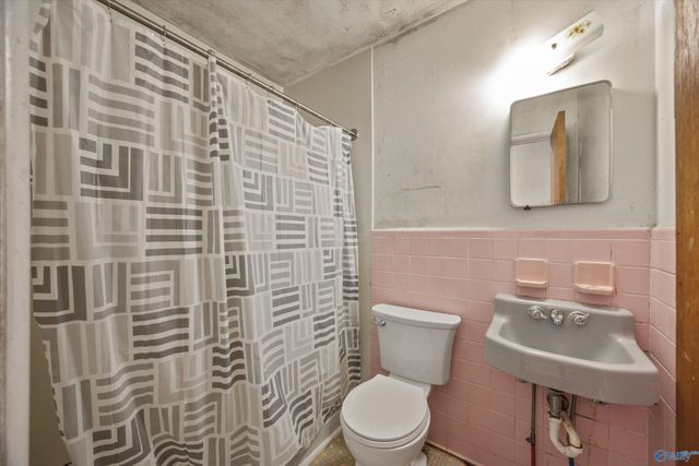 1718 Hampton Drive, Huntsville, AL 35810